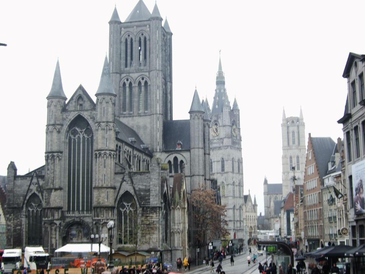 Guestrooms Bij Het Station Van Drongen Ghent Luaran gambar